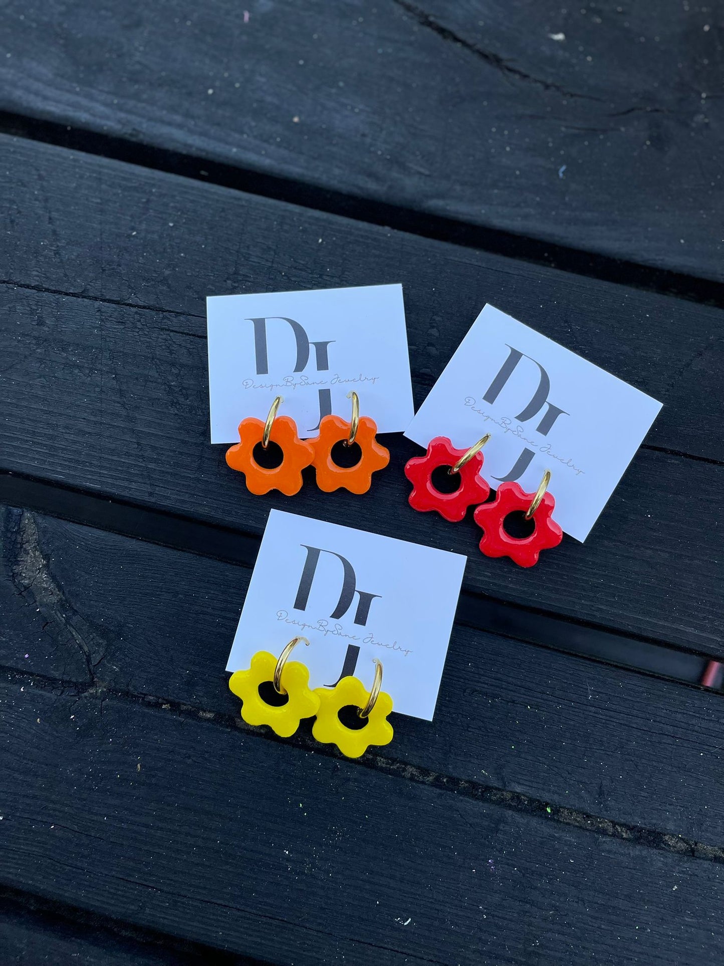 Kukat renkaissa- vaihtopari