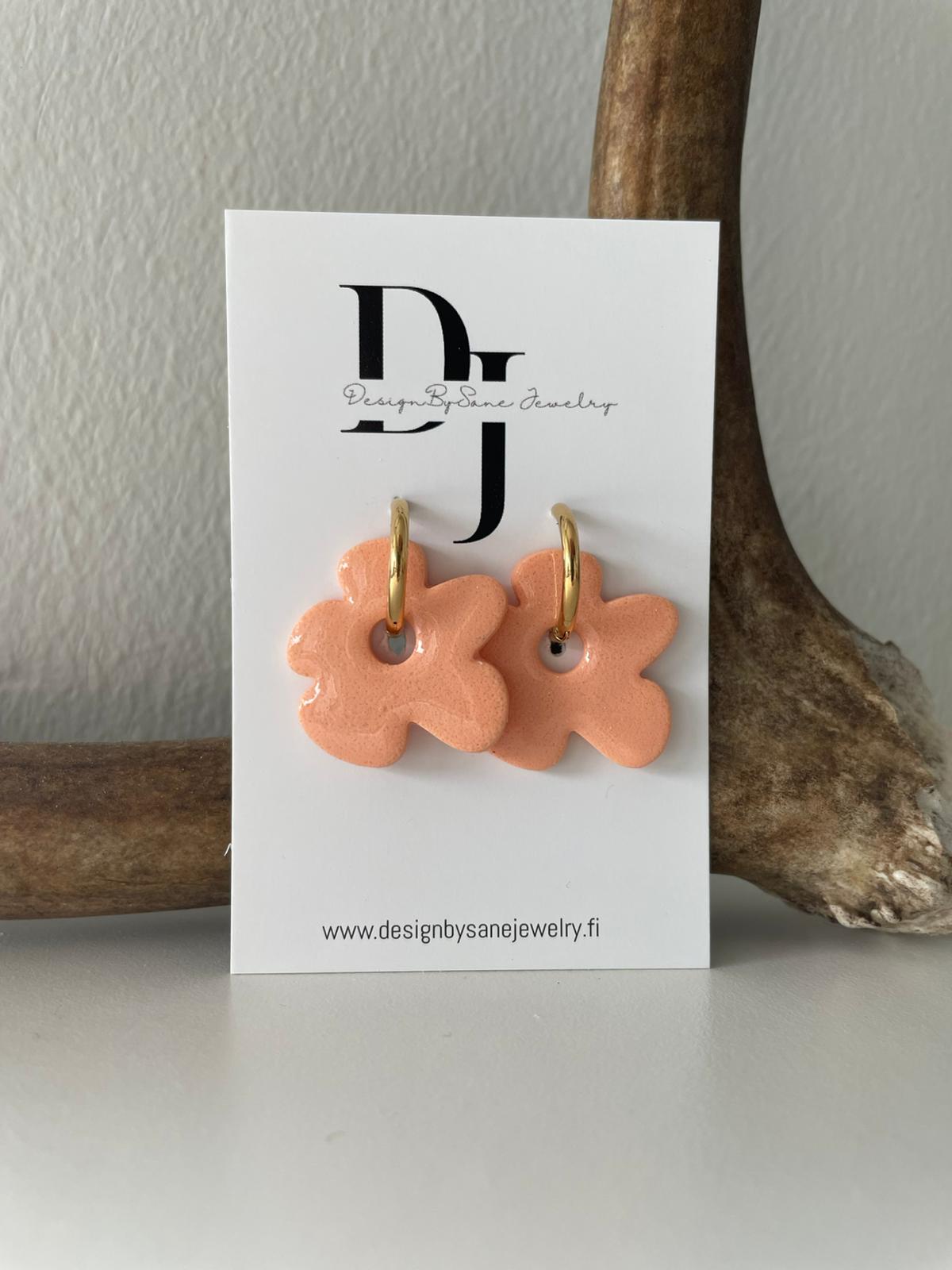 Kukat renkaissa 2.0 (Saatavilla useissa väreissä)